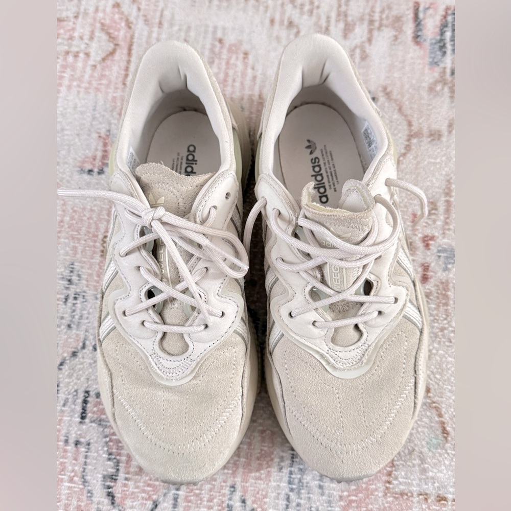 Adidas sneakers.Ozweego worn only 5 five times . Like new